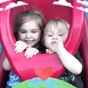 Meet your Posher, Sabellah